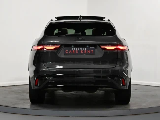 Jaguar F-PACE Image 6