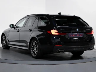 BMW 5 Series Image 3