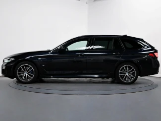 BMW 5 Series Image 4