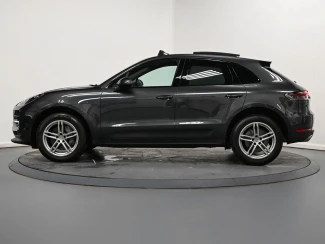 Porsche Macan Image 4
