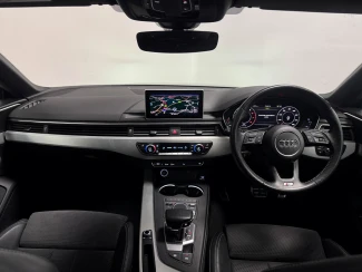 Audi A5 Image 2