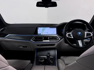 BMW X5 Image 2