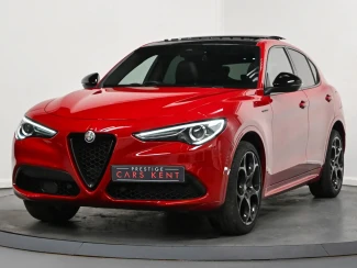 Alfa Romeo Stelvio Image 6