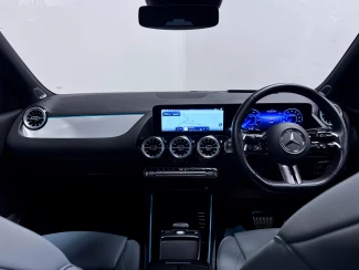 Mercedes-Benz EQA Image 2