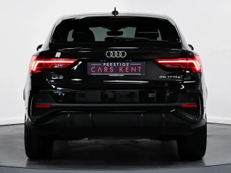 Audi Q3 Image 7
