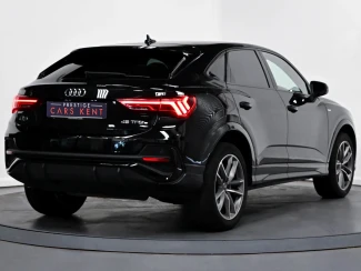 Audi Q3 Image 6