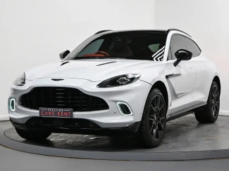 Aston Martin DBX Image 6
