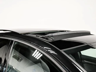 Volkswagen Golf Image 8