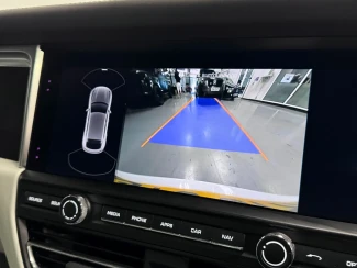 Porsche Macan Image 8