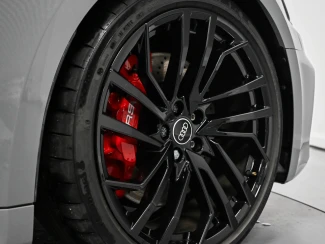 Audi RS5 Image 7
