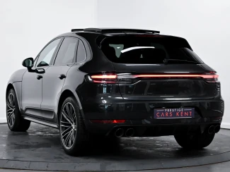 Porsche Macan Image 3