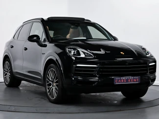 Porsche Cayenne Listing Image