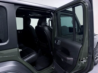 Jeep Wrangler (685) Image 8