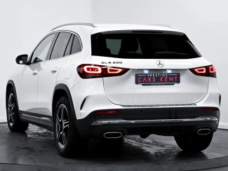 Mercedes-Benz GLA Image 3