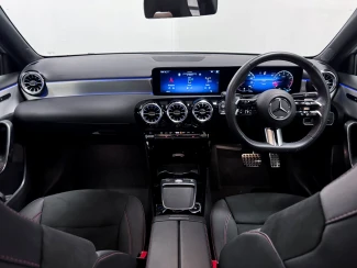 Mercedes-Benz A Class Image 2