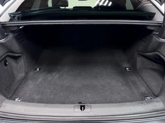 Audi A4 Image 7