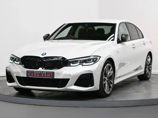 BMW 3 Series Image 6