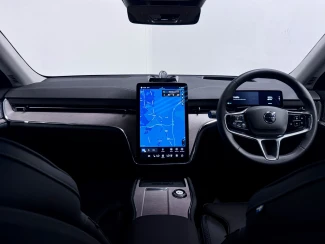Volvo EX90 Image 2