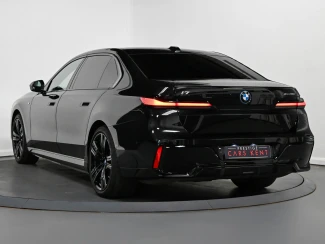 BMW i7 Image 3