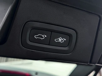 Volvo XC60 Image 8