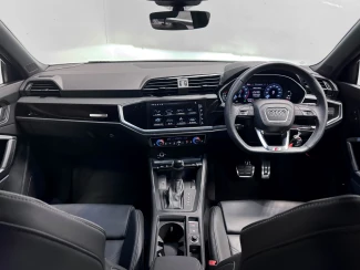 Audi Q3 Image 2