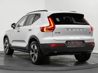 Volvo XC40 Image 3