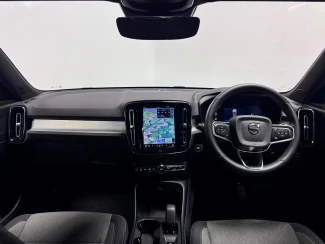 Volvo XC40 Image 2