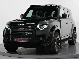Land Rover Defender 110 Image 6