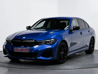 BMW 3 Series Image 6