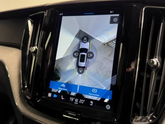Volvo XC60 Image 8