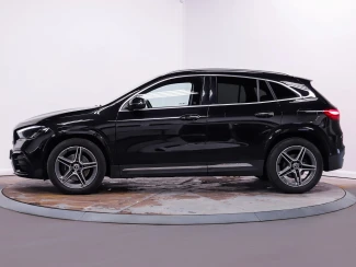 Mercedes-Benz GLA Image 6