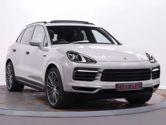 Porsche Cayenne Listing Image