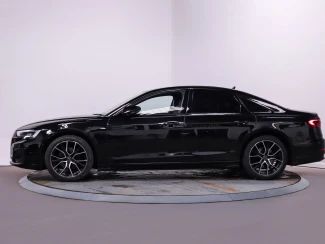 Audi A8 Image 4
