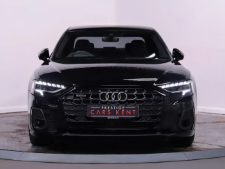 Audi A8 Image 6