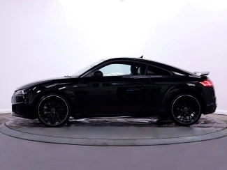 Audi TT Image 4