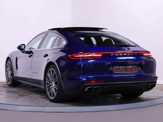 Porsche Panamera Image 3
