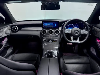 Mercedes-Benz C Class Image 2