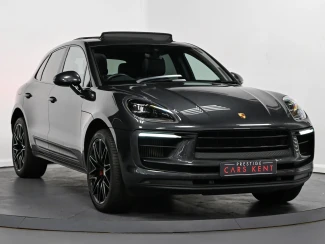 Porsche Macan Listing Image