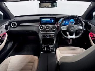 Mercedes-Benz C Class Image 2