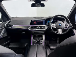 BMW X5 Image 2