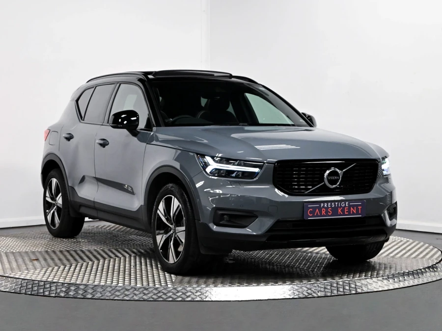 2021 Volvo XC40