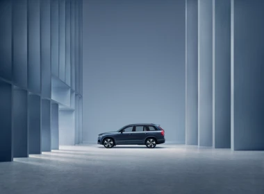 Volvo Car UK announces pricing and specification details for the new XC90 flagship hybrid SUV