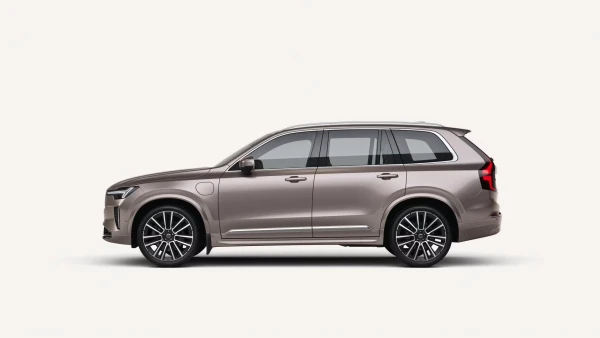 XC90 model image
