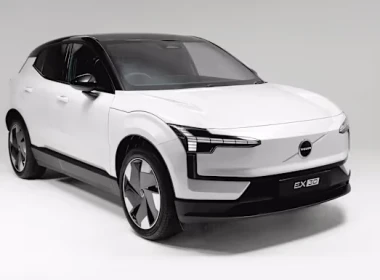 Volvo Car UK introduces its first commercial vehicle: the fully electric EX30 Cargo