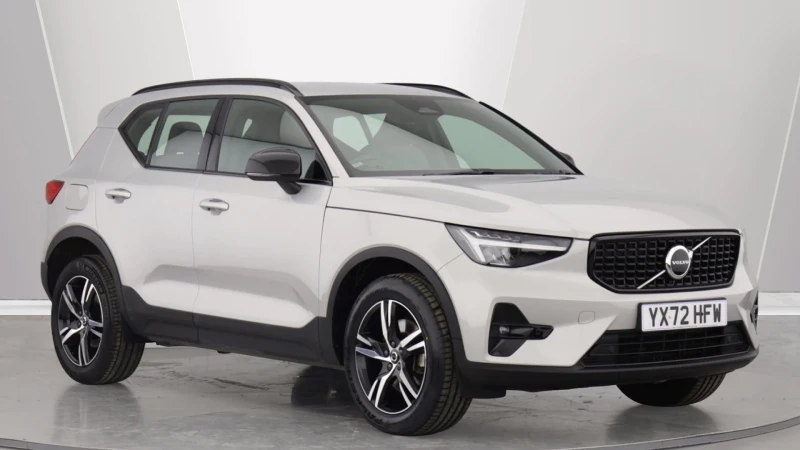 2022 Volvo XC40