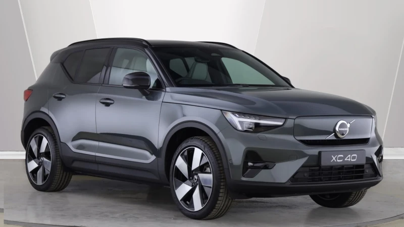 2026 Volvo EX40