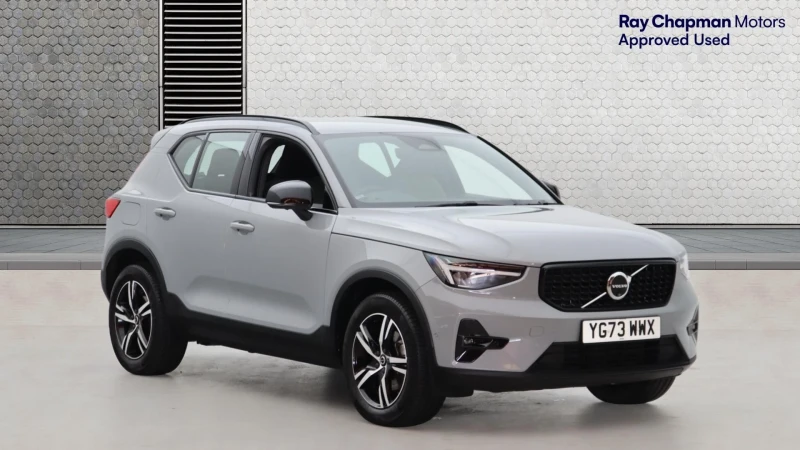 2023 Volvo XC40