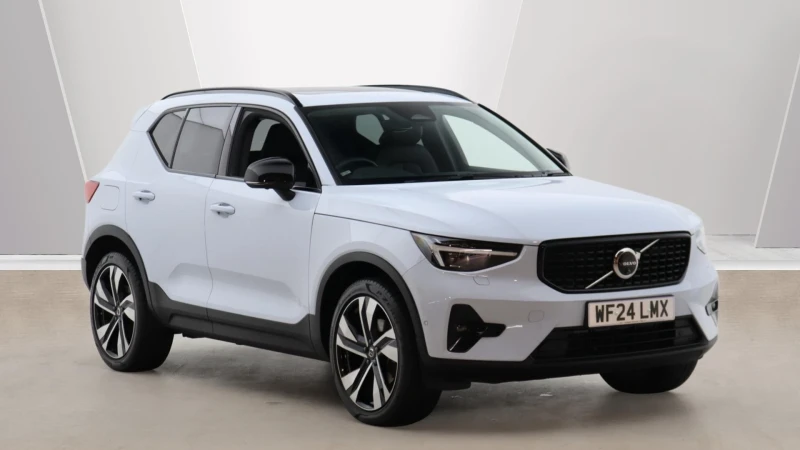 2024 Volvo XC40