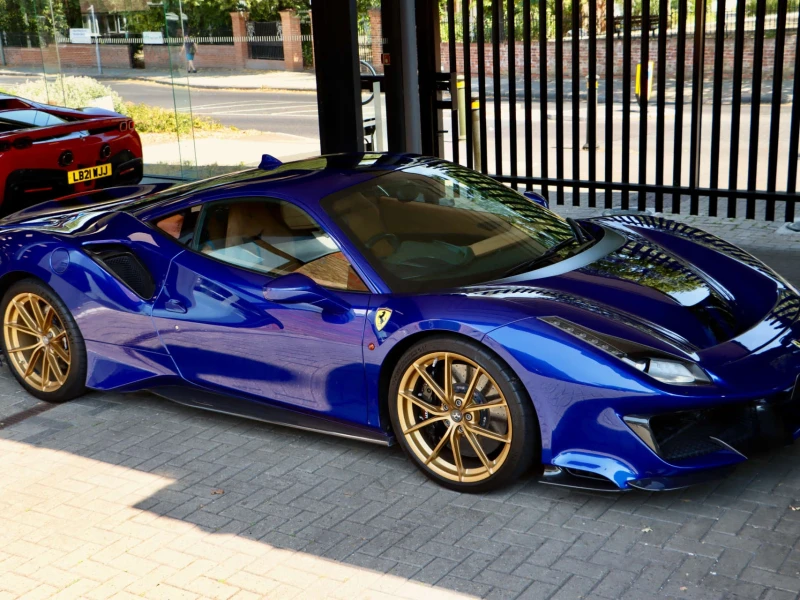 Vehicle image 13