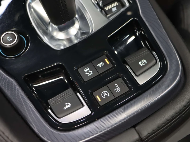 Vehicle image 43